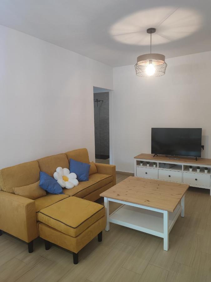 Apartamento Buen Recuerdo 卡马雷纳德拉谢拉 外观 照片