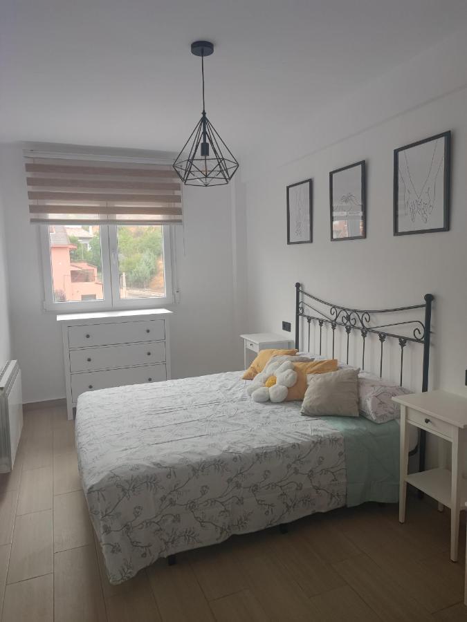 Apartamento Buen Recuerdo 卡马雷纳德拉谢拉 外观 照片